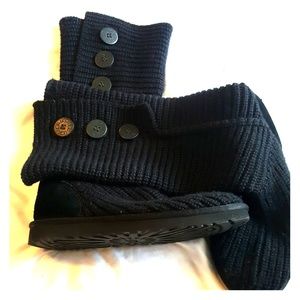 Black Sweater ugg boots